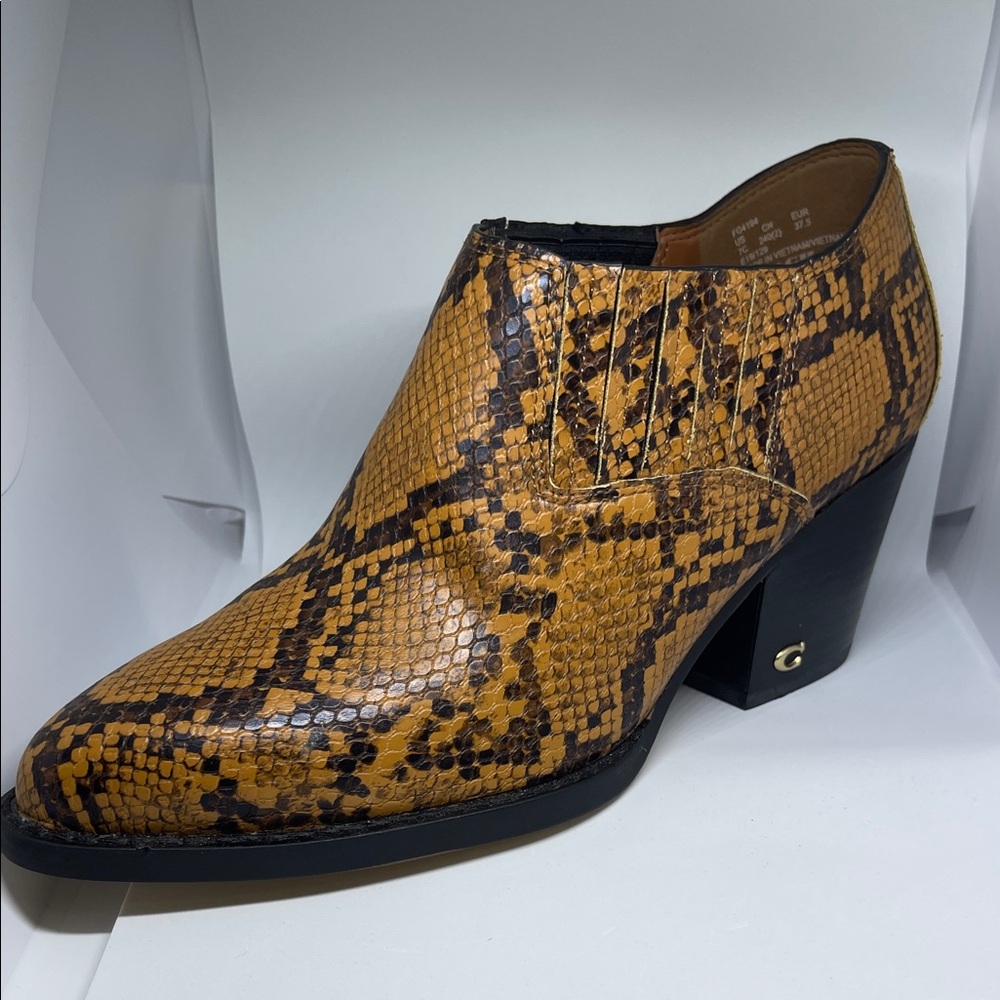 Coach Women’s Tan and Black w/Snakeskin Boots Size 7 C US 37.5 EUR - Picture 3 of 13